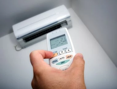 Ανάβετε το air condition για να ζεσταθείτε; - Δείτε τι πρέπει να προσέχετε! (βίντεο)